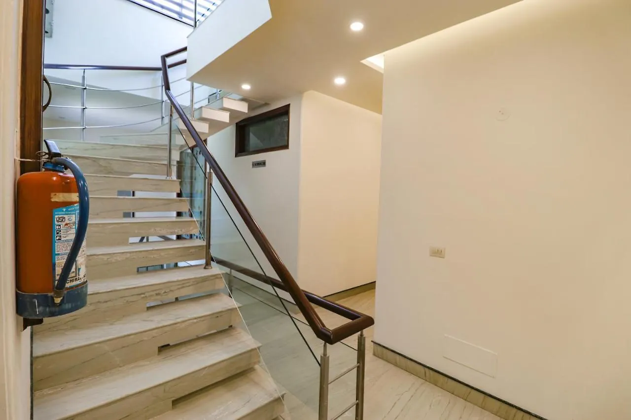Fabhotel Rr Residency Gurgaon Hotel